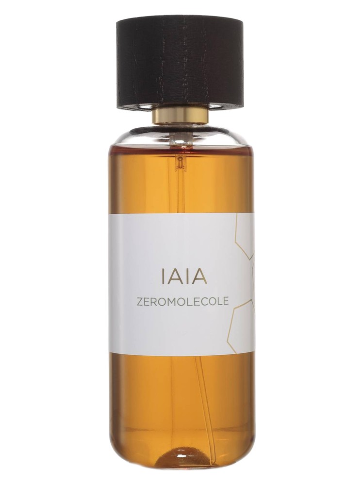 Iaia by Zeromolecole