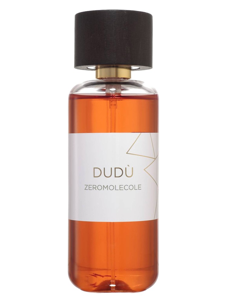 Dudu by Zeromolecole